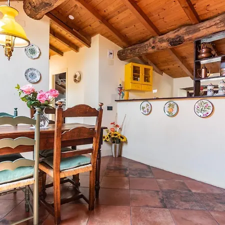 Nearby 5 Terre Lovely Mansarda *