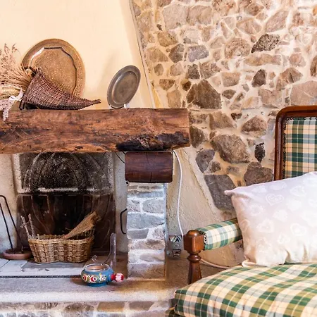 Appartement Guesthost - Nearby 5 Terre Lovely Mansarda Carrodano Inferiore
